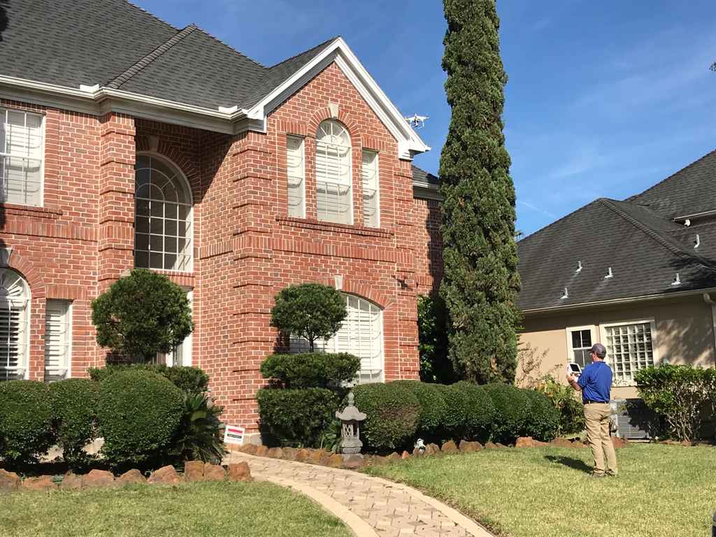 newly installed asphalt shingle roofing installed by EZ Roof and Construction in Houston