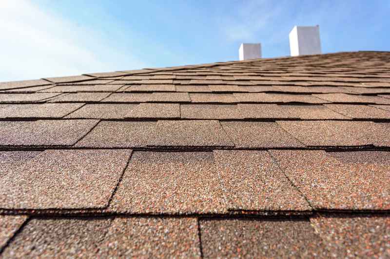 asphalt roofing in Bellaire,