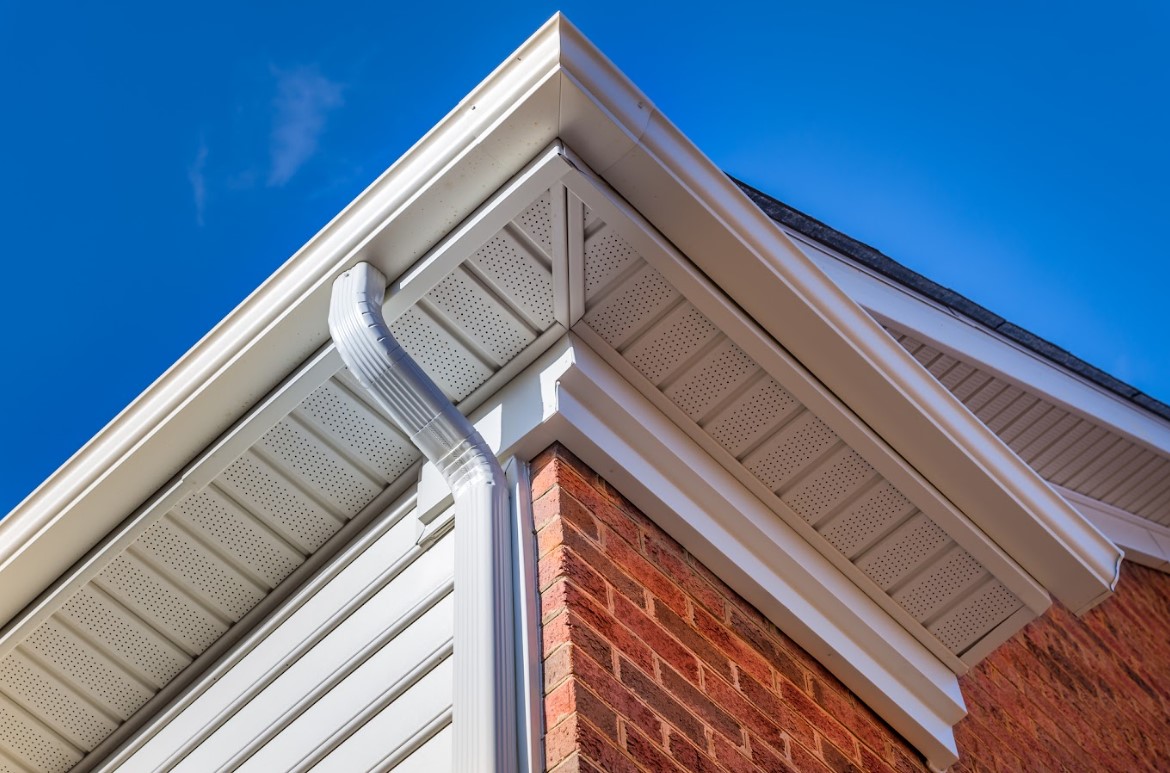 guide to seamless gutters in Houston