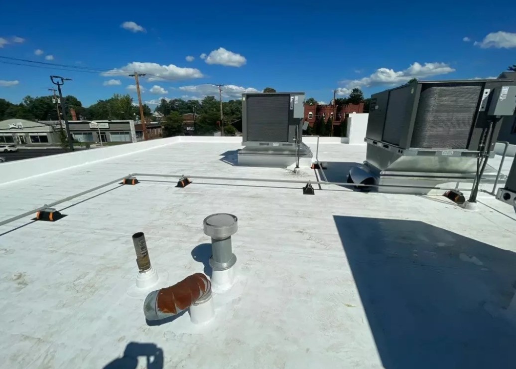 commercial flat roofing systems in Houston